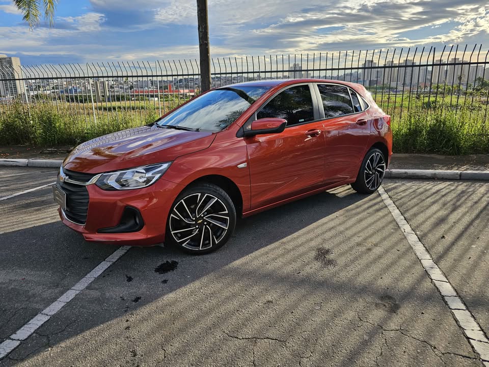 Chevrolet Onix LTZ Turbo MT Laranja — miniatura 3