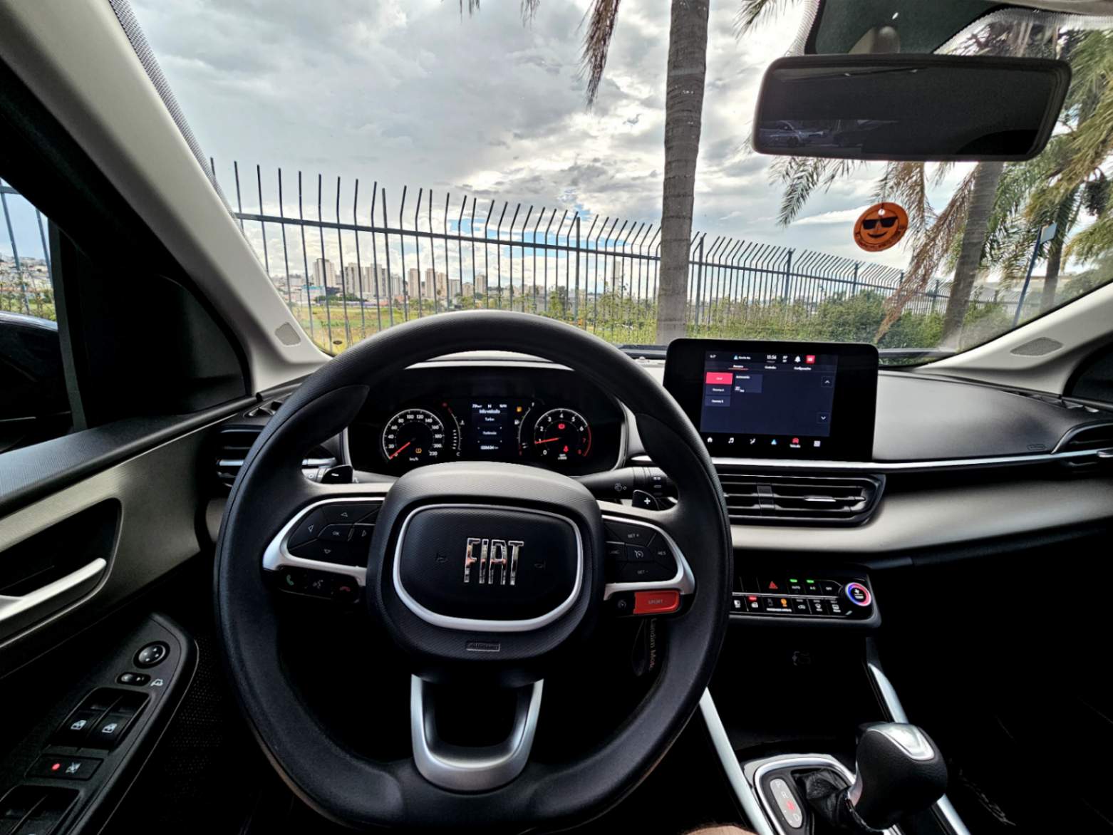 Fiat Fastback Turbo T200 2025 — miniatura 3